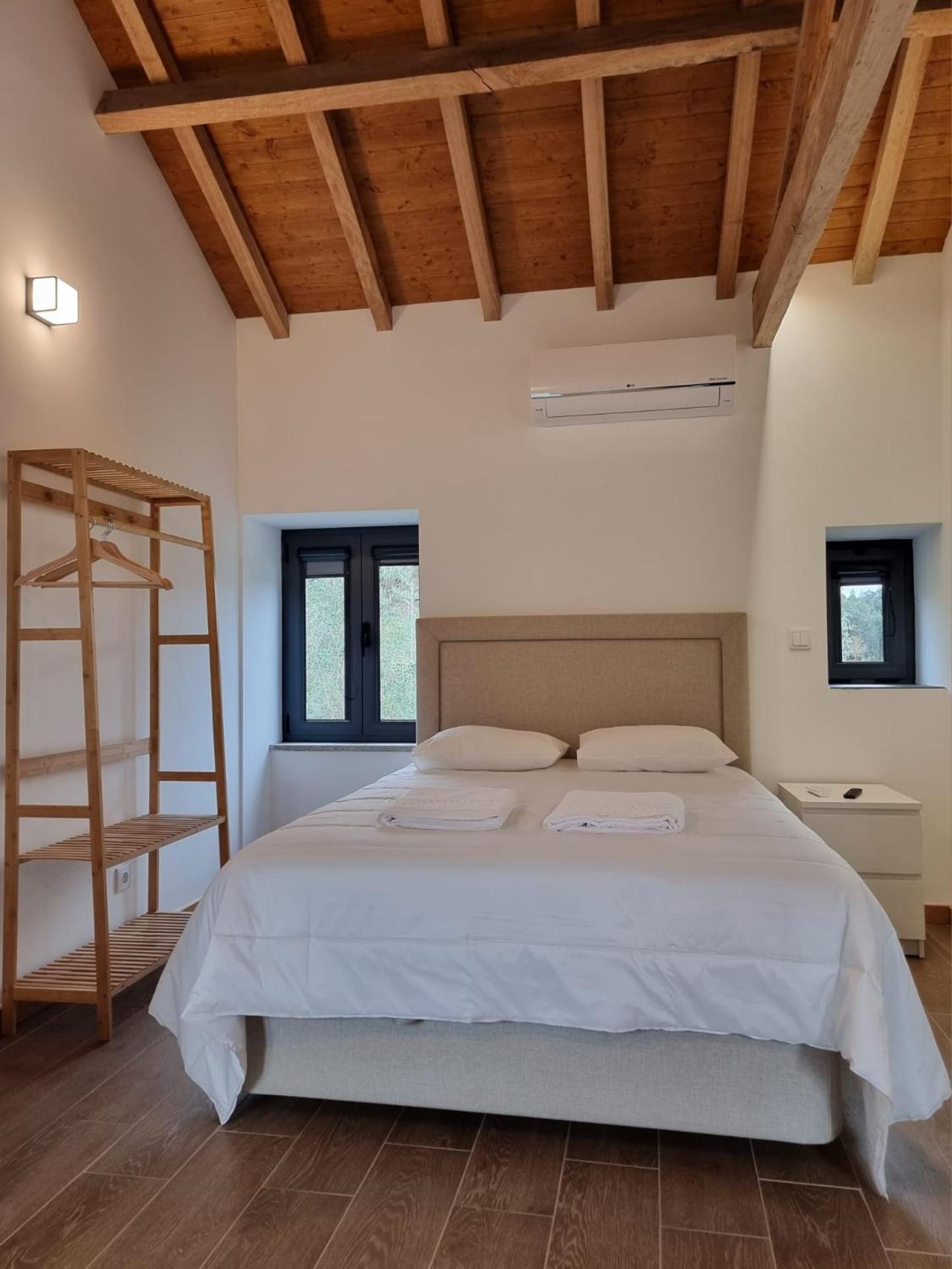 Casa De Baixo Studios Арока Номер фото